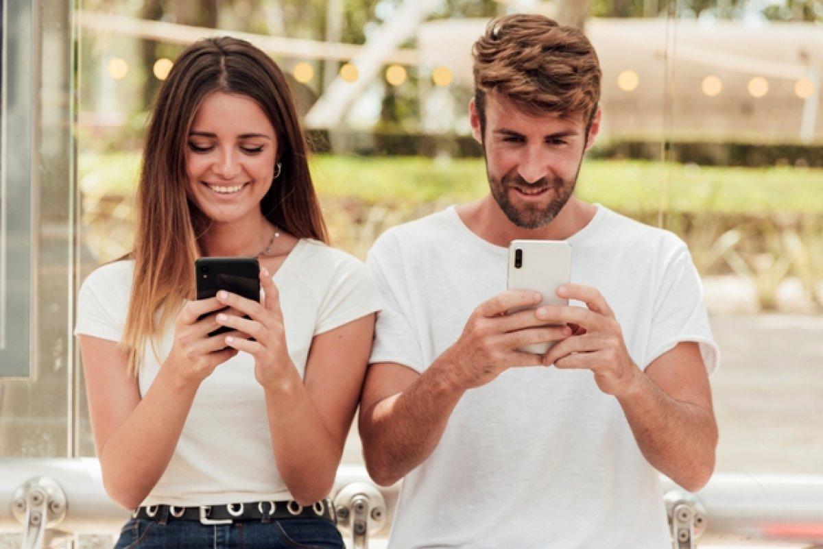 Smart Top-Up: Automatic mobile recharge when balance is low, effortless top up mobile.